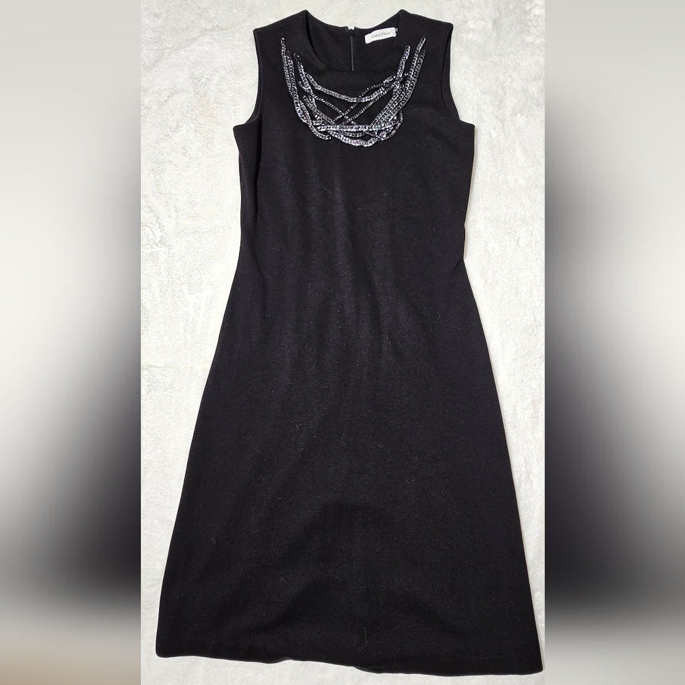 Like new Calvin Klein Sheath Dress Black Sleeveless with Silver Chain  US 2
